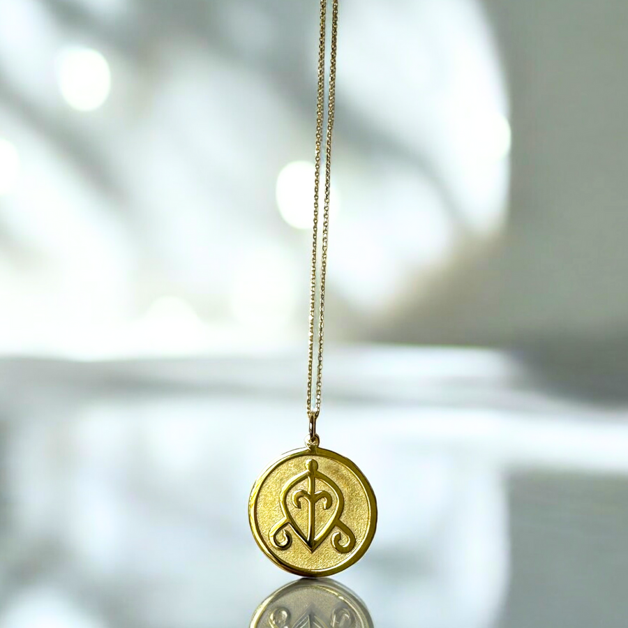 14K SOLID GOLD ODO NNYEW FIE KWAN NECKLACE