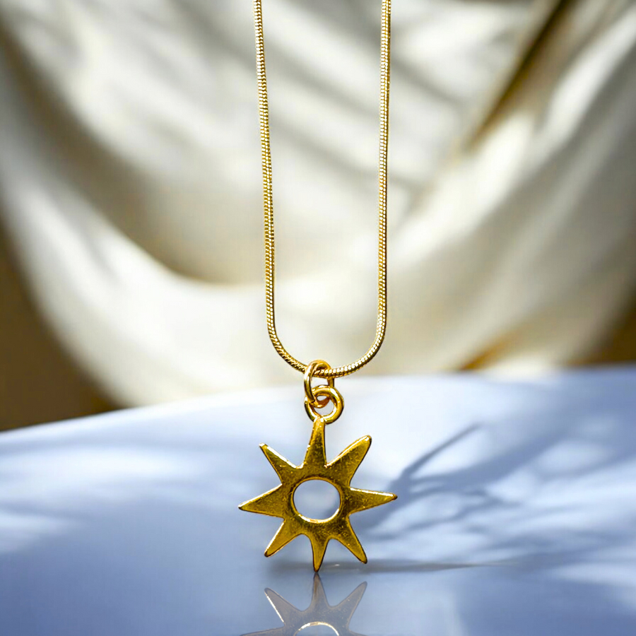 Nsoromma Star Necklace